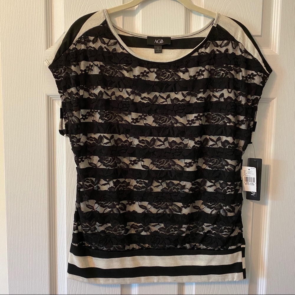 AGB Cap Sleeve Shirt with Lace